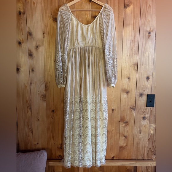 Alfred Bosand Vintage Lace Gown Small